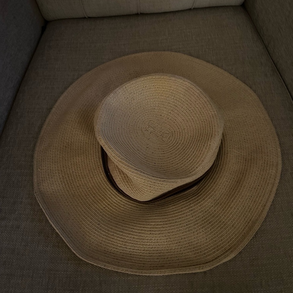 Nine West Women’s Elegant Tan Wide-Brimmed Hat